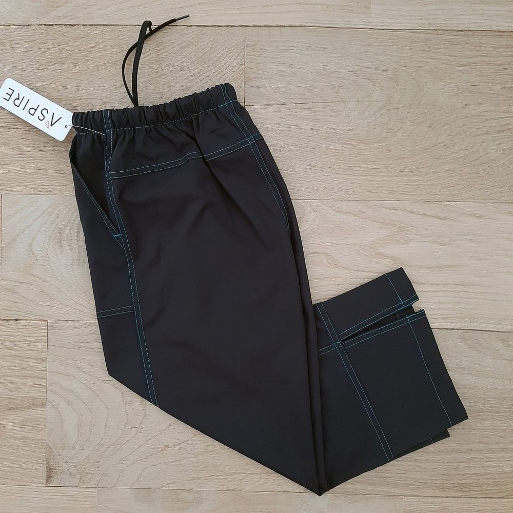 NWT Aspire Capri Pants, Athletic Wear, Black w/Aqua Stitching, Girl's M